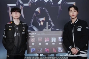 《快閃！召喚師》EP05 職業(yè)選手VS頂級解說，陣容辯論會發(fā)生什么