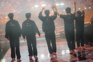 Gumayusi：今年完善了游戲內(nèi)弱點(diǎn) 那些艱難都是為了更好的瞬間