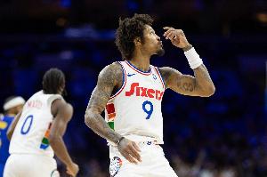 帥且能打！烏布雷近4戰(zhàn)場均21.3分3.3板1.3斷1.3帽 投籃命中率54%