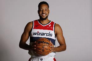 今夕是何年？麥科勒姆半場12中8&罰球6中5 轟下23分4板2助1斷