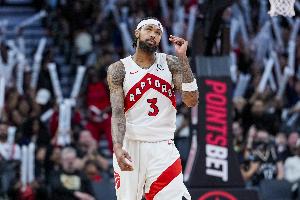 頻造殺傷！英格拉姆半場(chǎng)6中2拿到10分5板 罰球6中6