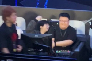 S15決賽線下：wayward、晴天、shanji均來到現(xiàn)場