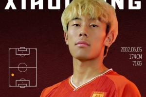 吉星高照！和曉強(qiáng)近三個賽季先后幫助西海岸、英博和銅梁龍升超