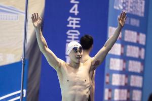 孫楊：滿意預(yù)賽的發(fā)揮，希望用熱愛(ài)和精神為游泳貢獻(xiàn)自己的力量