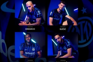 國米10月隊內(nèi)最佳候選：迪馬爾科、蘇契奇、博尼、恰爾汗奧盧