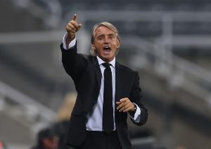 斯基拉：曼奇尼將與薩德簽約至明年+2年選項，續(xù)約后年薪800萬歐