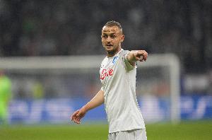 經(jīng)紀(jì)人：洛博特卡明夏可能離開那不勒斯，30歲在孔蒂手下踢球很難