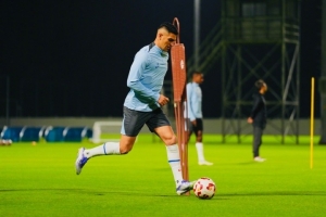 申花一線隊結束假期重新集結訓練，備戰(zhàn)11月22日的聯賽收官戰(zhàn)