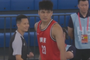 小組賽-劉康能13分 陳國豪4分3板 廣東三人全運(yùn)男籃力克江蘇隊(duì)