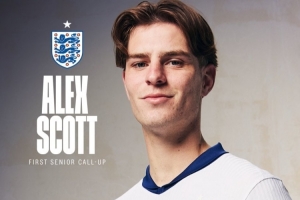 與前女足球員同名，斯科特：我被同時祝賀入選英格蘭隊和參加節(jié)目