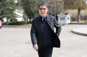 滬媒：上海青訓陰盛陽衰成定局，81歲根寶維系最后的體面