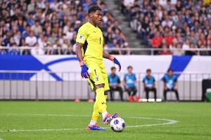 羅馬諾：鈴木彩艷缺席3到4個月，帕爾馬將尋求免簽門將