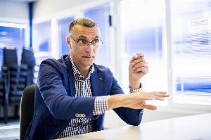 0-3輸挪威是因國米剛輸歐冠？貝爾戈米：布馮可以說得更優(yōu)雅一些