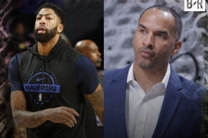 美記：濃眉渴望復(fù)出但遭醫(yī)療團隊反對 原因是可能導(dǎo)致跟腱撕裂