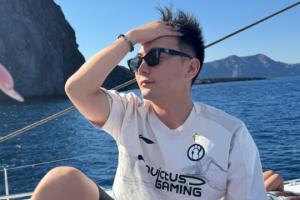 LPL經(jīng)紀(jì)人鍋盔透露結(jié)束違規(guī)處罰競業(yè)期：此前因違規(guī)挖人被罰