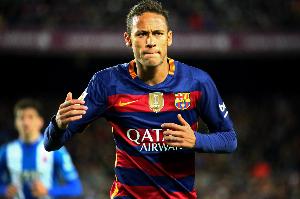 拉菲尼亞評(píng)巴薩最強(qiáng)巴西人：內(nèi)馬爾居首，小羅次席里瓦爾多第三