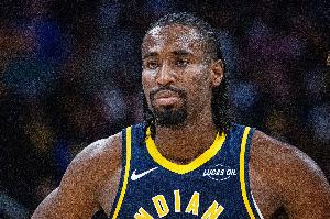 傷不起了！卡萊爾：內(nèi)史密斯沒傷得特別嚴(yán)重 但仍將缺席一段時(shí)間