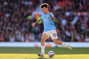 奧賴?yán)河⒏裉m首秀對(duì)我而言意義非凡，目標(biāo)努力爭(zhēng)取參加世界杯