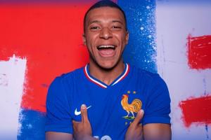 高盧雄雞昂首晉級(jí)！法國(guó)提前一輪直通2026世界杯 連續(xù)8屆進(jìn)世界杯