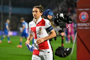 這是40歲?莫德里奇意甲全首發(fā)11輪僅2次被換下，仍是國(guó)家隊(duì)核心