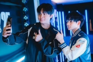 圈內(nèi)人：CFO的中路HongQ合同即將到期 有俱樂部已表達(dá)了意向