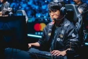 拉扯結(jié)束？韓網(wǎng)爆料：Gumayusi與T1續(xù)約兩年