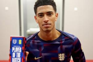 斬獲MVP！貝林創(chuàng)造1機會+2關鍵傳球12對抗7成功，評分7.6全場第3