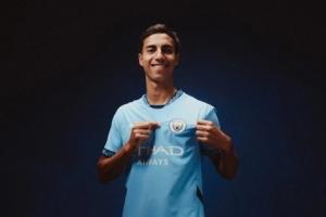 雷斯：從在游戲操控哈蘭德、B席再到成為隊(duì)友，這種感覺(jué)難以置信