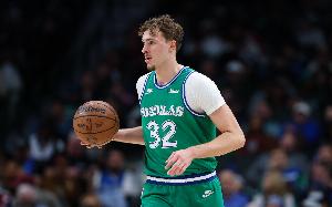 18歲331天！弗拉格單場至少20分5板5助且0失誤 NBA歷史最年輕