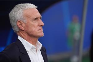 德尚：以勝利結(jié)束世預(yù)賽非常好，下周會(huì)派人去北美考察世界杯基地