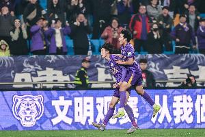 津媒：津門虎末輪主場戰(zhàn)申花面臨人員短缺，教練組給隊員適當(dāng)降溫