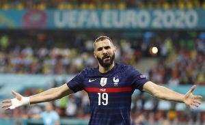 羅滕支持本澤馬和格列茲曼重返法國國家隊，但另外兩位名宿反對