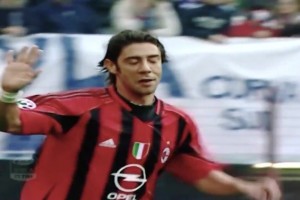 羅比尼奧、帕托和席爾瓦一起表演B-box