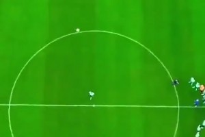 安東尼最搞笑！當(dāng)年巴西眾將挑戰(zhàn)35米高空停球：只有內(nèi)馬爾成功！