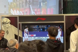 和球迷2K單挑！球迷先選了瀚森，楊瀚森反手選了馬盧阿奇