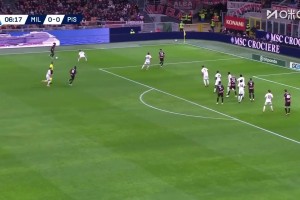 米蘭取得夢幻開局！萊奧左路內(nèi)切遠(yuǎn)射破門！米蘭1-0領(lǐng)先比薩！