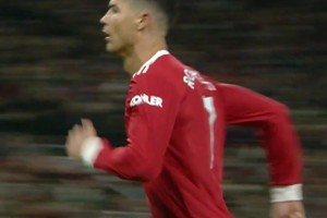 現(xiàn)場球迷視角！阿特卡梅的絕平進球，魔笛的傳球也很棒