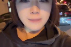 球迷惡搞：中超奪冠一條街，打聽打聽誰是爹？