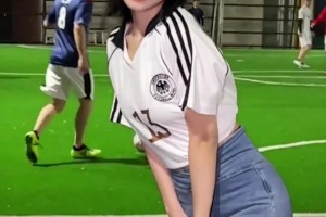 阿根廷足球?qū)氊愓婧每?，這是人類能擁有的腰嘛