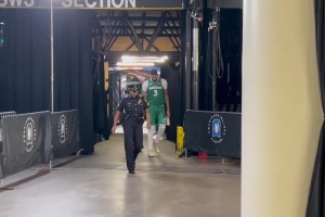 10中1正負值-20！弗拉格被衛(wèi)冕冠軍上了一課，賽后落寞離場