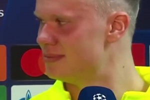 名場面！齊達內(nèi)：歷史最強球隊是薩基的米蘭，擁有眾多超級巨星！