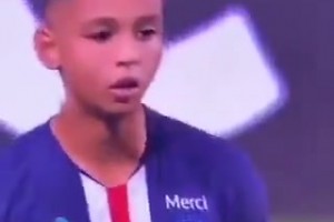 誰最可愛？網(wǎng)友當(dāng)年惡搞兒童版歐冠決賽拜仁vs巴黎！