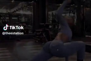 她是真能說！克萊女友馬冬梅的日常健身！暴力身材也得努力維持~