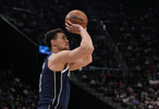 德懷特-鮑威爾談收獲MVP呼聲：這應(yīng)該是生涯首次有點(diǎn)兒懵