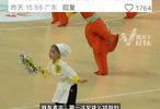 全運(yùn)會(huì)男籃中場(chǎng)現(xiàn)東莞特色燒鵝舞，廣東男籃互動(dòng)萌翻全場(chǎng)
