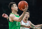 遼粵大戰(zhàn)又是一邊倒：遼寧男女籃都被廣東打趴了！